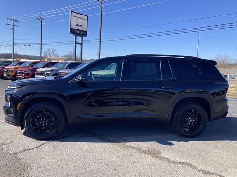 New 2026 Chevrolet Traverse LT image 7