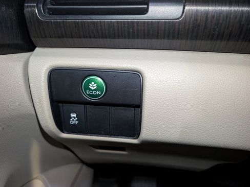 Used 2014 Honda Accord EX image 35
