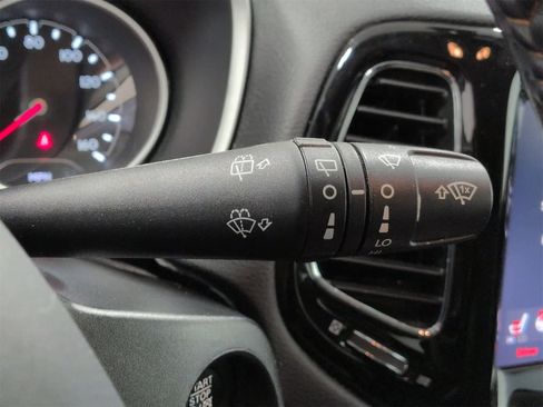 Certified 2021 Jeep Compass Limited image 26