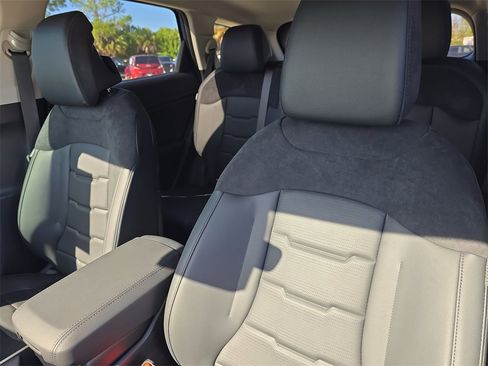 New 2026 Kia Sportage SX image 25