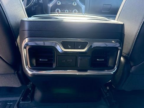 Used 2020 GMC Sierra 2500 SLT w/ SLT Premium Plus Package AWD/4WD image 15