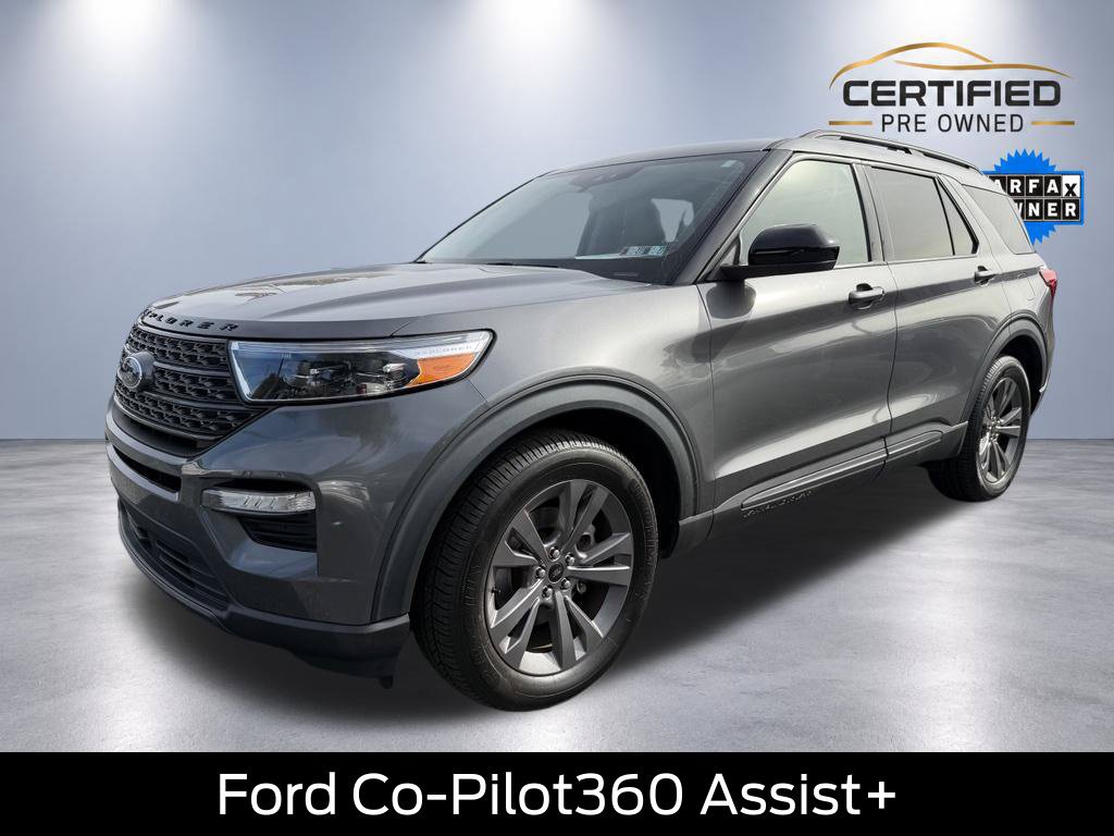 Certified 2022 Ford Explorer XLT w/ Equipment Group 202A AWD/4WD image 3