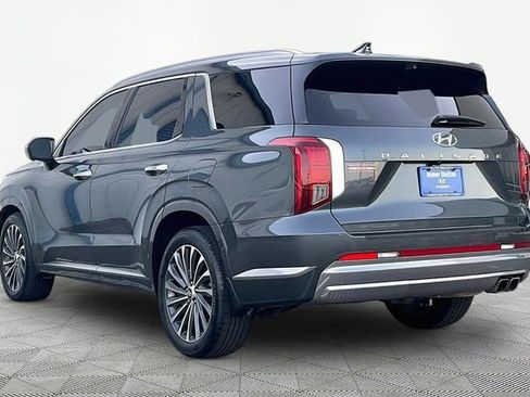 Used 2023 Hyundai Palisade Calligraphy w/ Cargo Package FWD image 14