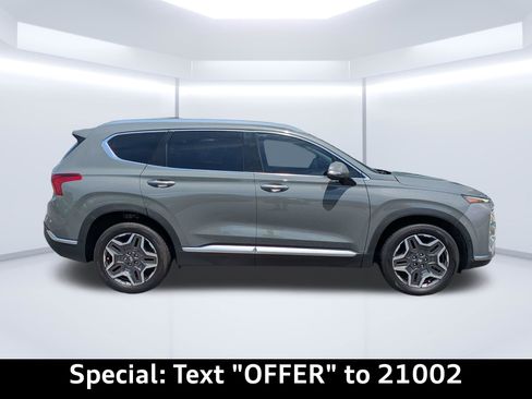 Used 2022 Hyundai Santa Fe Limited w/ Cargo Package FWD image 2