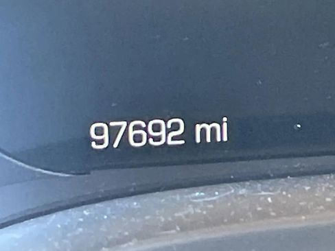 Used 2019 Cadillac Escalade Premium Luxury image 14