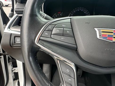 Used 2019 Cadillac XT5 Luxury image 28