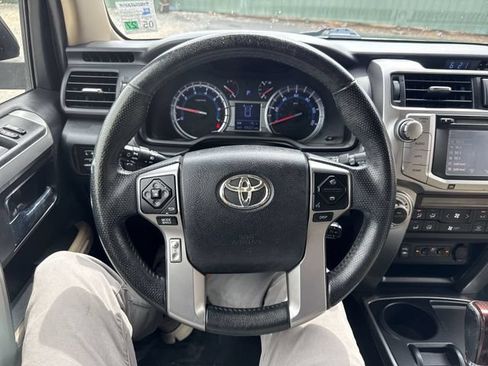 Used 2014 Toyota 4Runner Limited RWD image 14