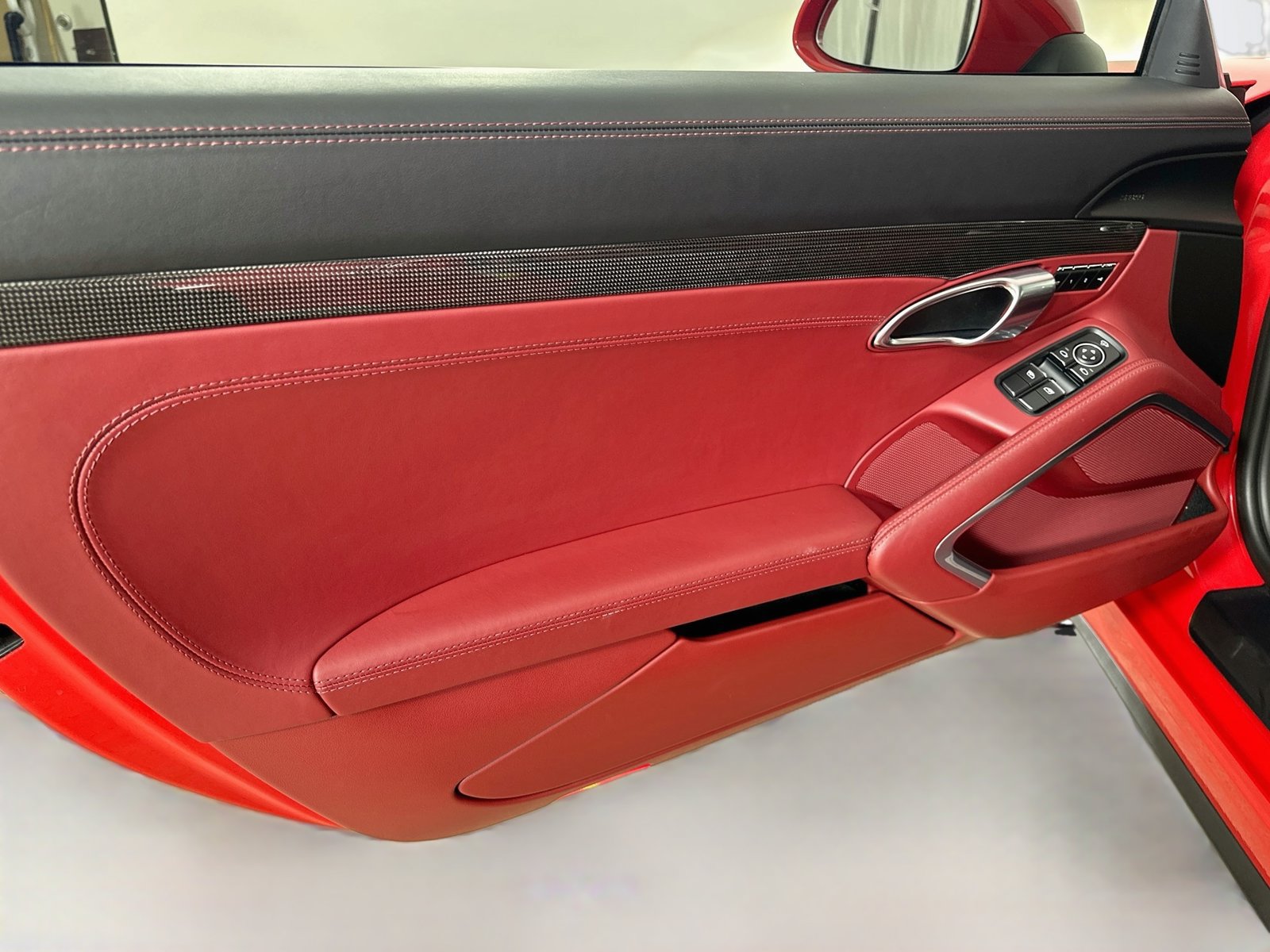 Certified 2017 Porsche 911 Carrera GTS RWD image 16