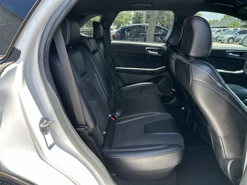 Used 2022 Ford Edge ST AWD/4WD image 18