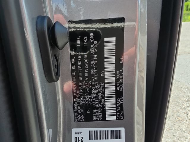 Used 2020 Toyota Camry SE FWD image 31