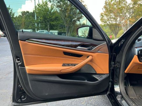 Used 2018 BMW 540i image 15