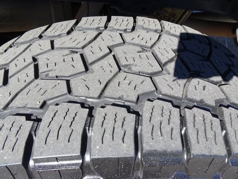 Used 2018 Chevrolet Colorado ZR2 image 34