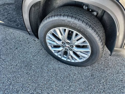 New 2026 GMC Acadia Elevation w/ Elevation Premium Package FWD image 12