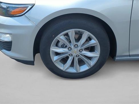 Used 2022 Chevrolet Malibu LT FWD image 29