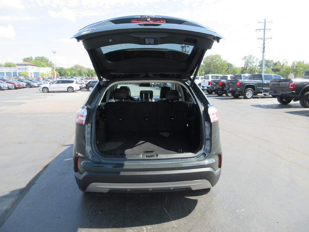 Used 2022 Ford Edge SEL w/ Convenience Package AWD/4WD image 8