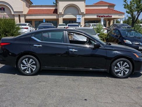 New 2025 Nissan Altima 2.5 S image 3