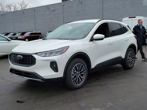New 2026 Ford Escape SE image 8
