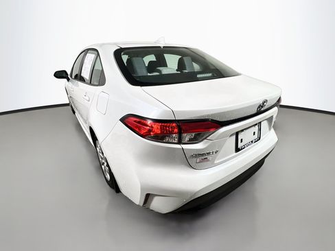 Used 2026 Toyota Corolla LE FWD image 8