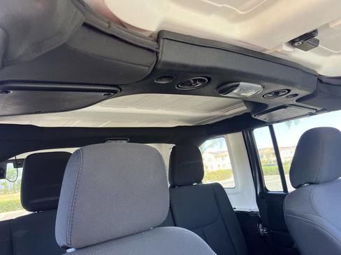 Used 2016 Jeep Wrangler Unlimited Sport w/ Connectivity Group image 27