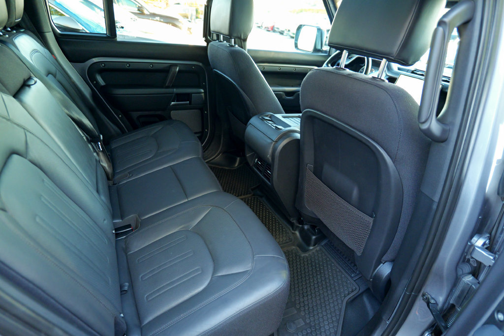 Used 2023 Land Rover Defender 110 X AWD/4WD image 26