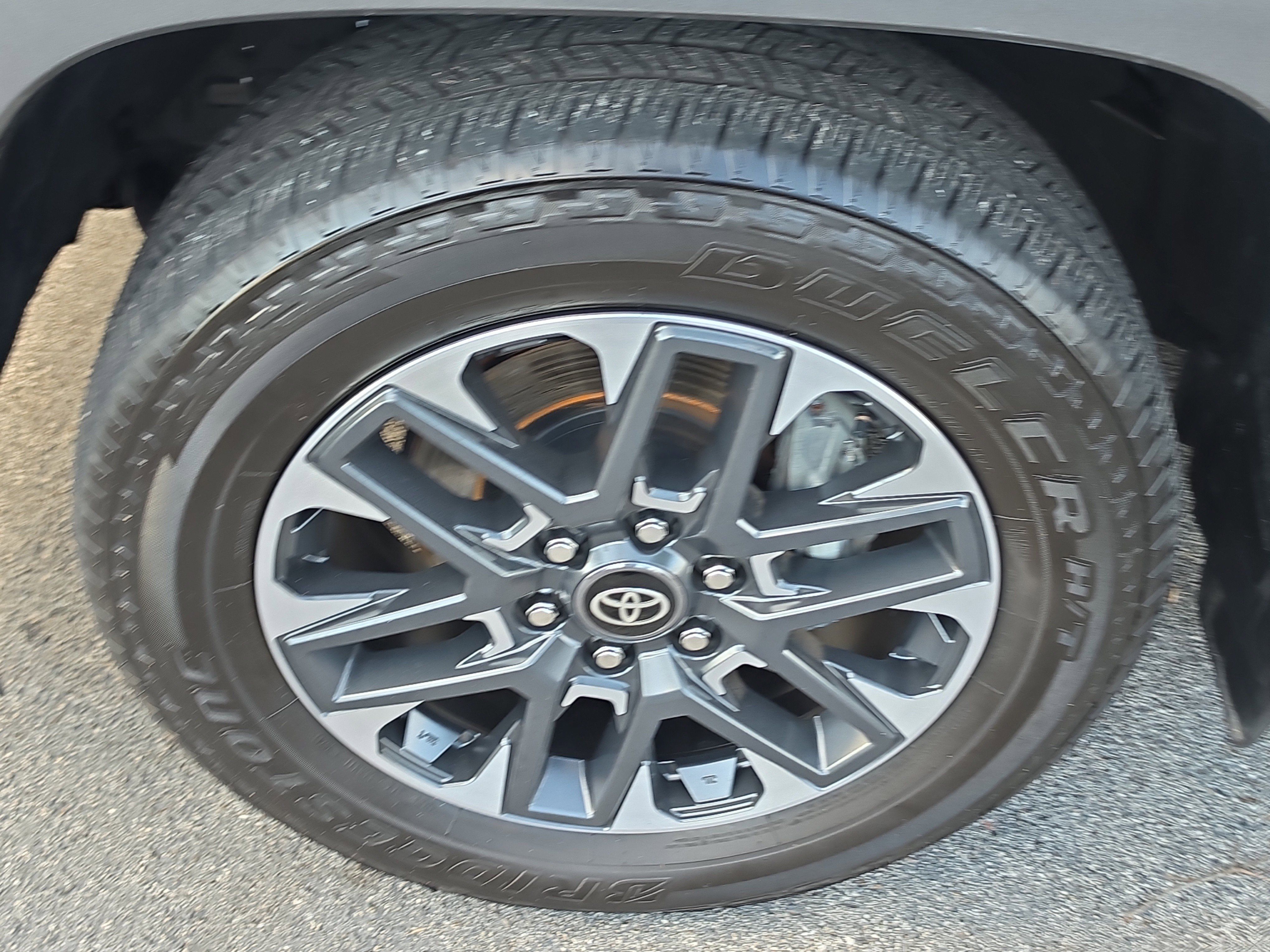 Used 2025 Toyota Sequoia Limited AWD/4WD image 8
