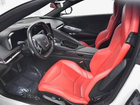 Used 2021 Chevrolet Corvette Stingray Coupe w/ Battery Protection Package image 11