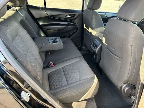 Used 2020 Chevrolet Equinox LT AWD/4WD image 19