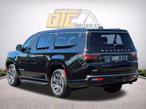 Used 2024 Jeep Wagoneer L 4WD w/ Premium Group I image 7