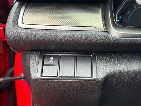 Certified 2018 Honda Civic EX image 29