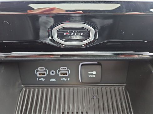 New 2026 Jeep Grand Cherokee Altitude image 28