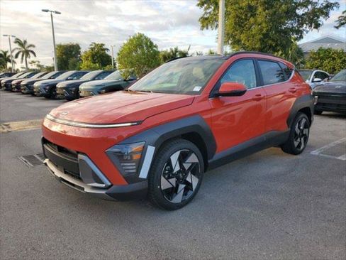 New 2024 Hyundai Kona Limited FWD image 3