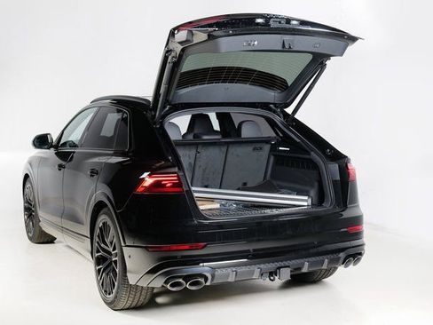 New 2026 Audi SQ8 Prestige image 6