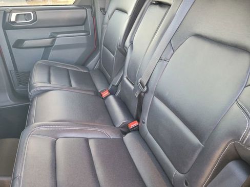 Certified 2025 Ford Bronco Badlands image 13