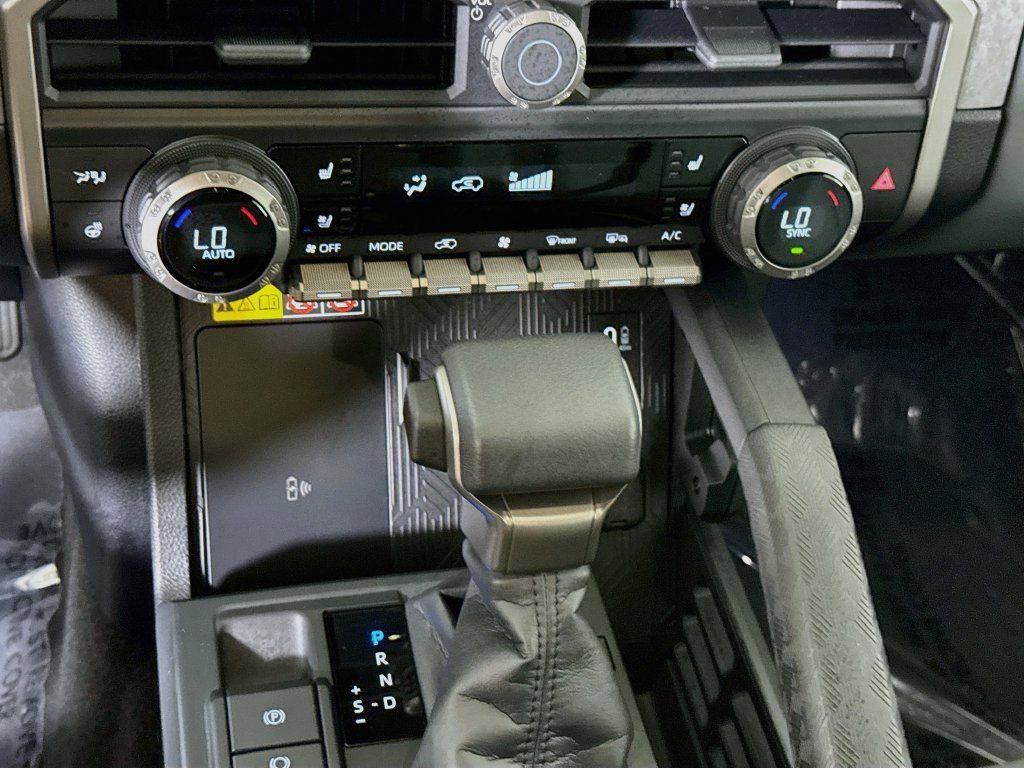 Certified 2026 Toyota 4Runner Trailhunter AWD/4WD image 10