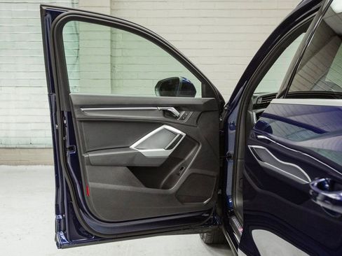 Used 2021 Audi Q3 2.0T Premium w/ Convenience Package image 28