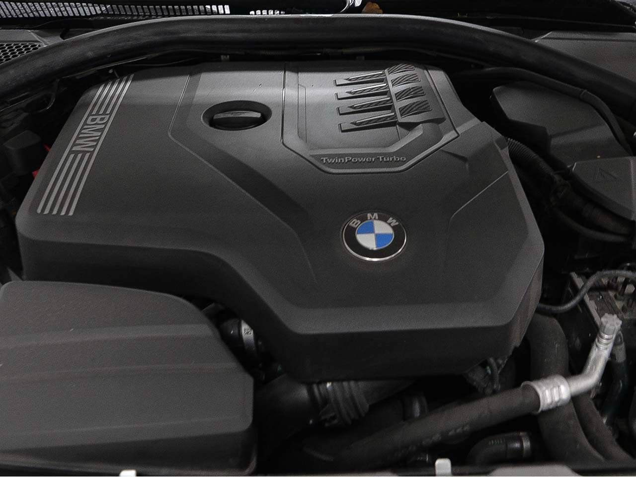 Used 2023 BMW 330i Sedan w/ Premium Package RWD image 17