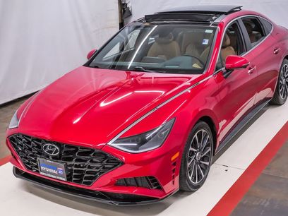 Used 2021 Hyundai Sonata Limited w/ Preferred Accessory Package
