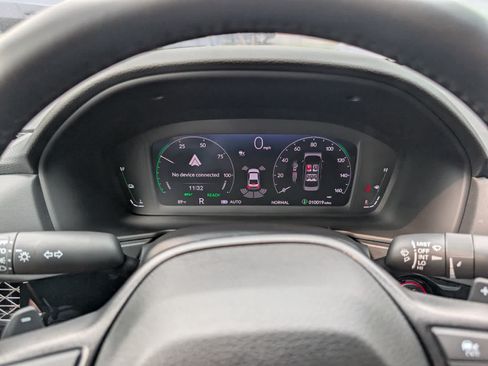 Used 2025 Honda Accord EX-L image 29