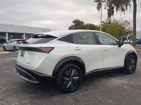 Certified 2024 Nissan Ariya FWD image 4