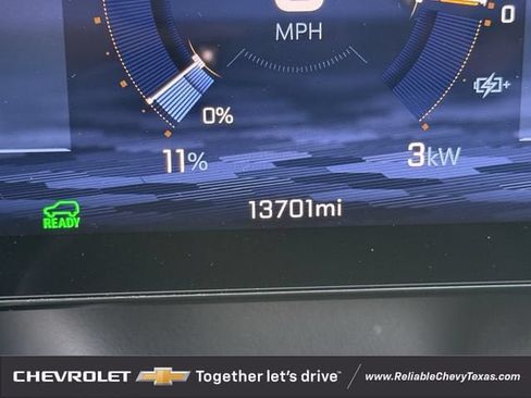 Used 2024 Chevrolet Equinox EV LT FWD image 7