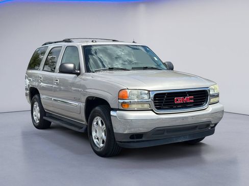 Used 2005 GMC Yukon SLT w/ SLT Preferred Equipment Group RWD image 5