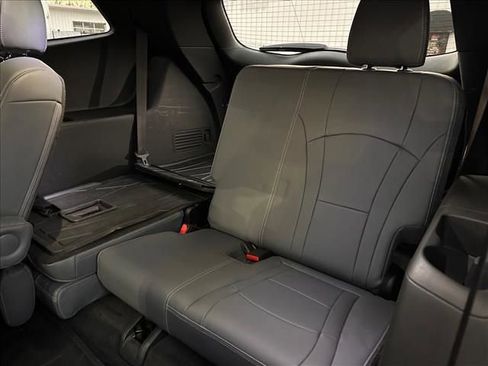 Used 2023 Buick Enclave Essence w/ LPO, Floor Liner Package image 21