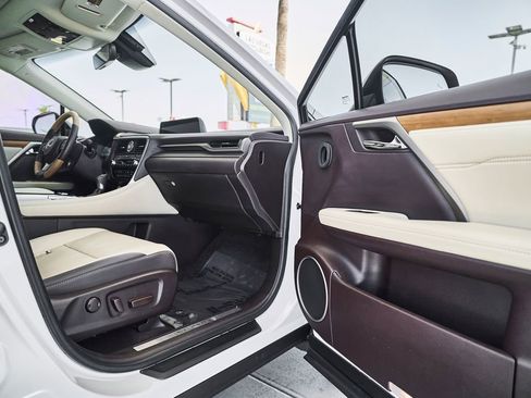 Used 2018 Lexus RX 350 FWD w/ Premium Package image 12