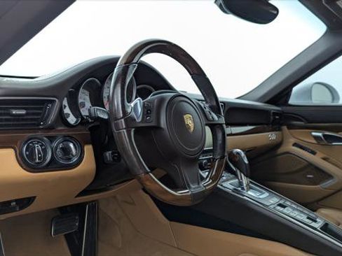 Used 2015 Porsche 911 Turbo S image 19