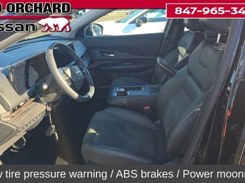 Used 2024 Nissan Ariya AWD image 6