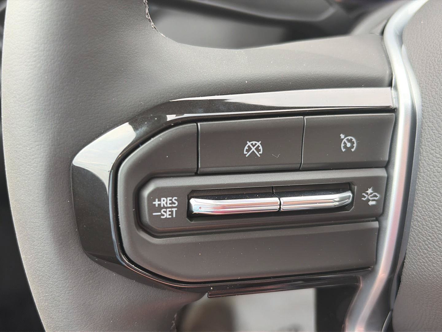 New 2026 Chevrolet Colorado LT w/ LT Convenience Package AWD/4WD image 26