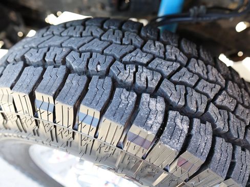 Used 2004 Ford Excursion Limited AWD/4WD image 22