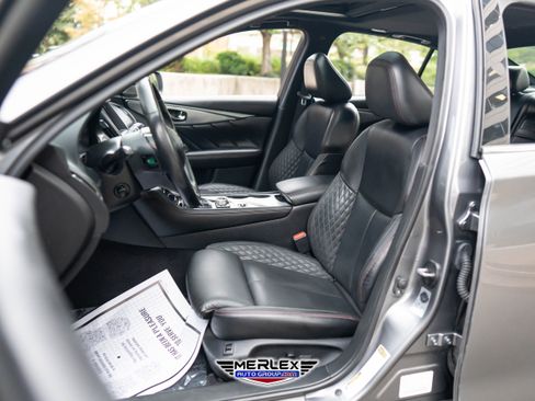 Used 2018 INFINITI Q50 Red Sport 400 w/ Sensory Package (Sport) image 16