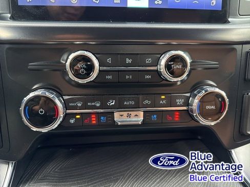 Certified 2022 Ford F150 Platinum w/ Equipment Group 701A High image 25