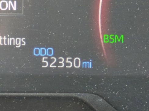 Used 2024 Toyota RAV4 XLE image 24